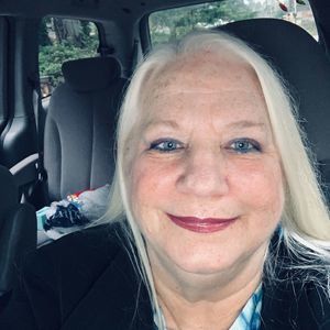 Meet your Posher, Deanna